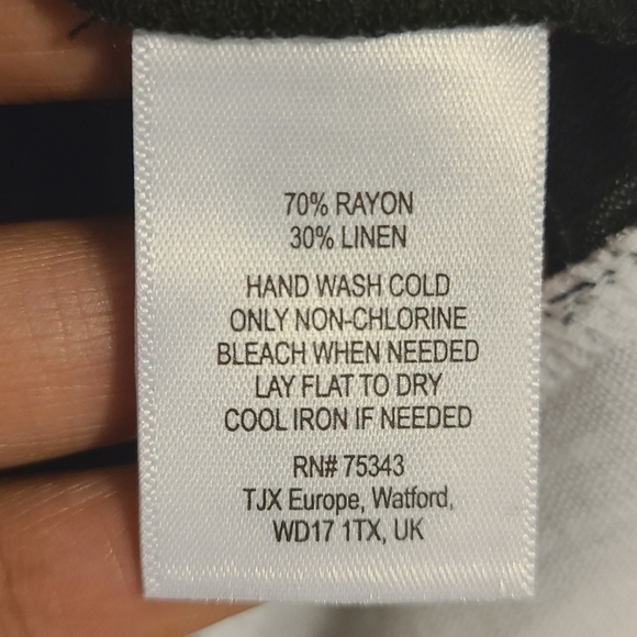 Saint Tropez West | Women's Black Colorblock Linen Tank (Size Medium) - Picture 6 of 10